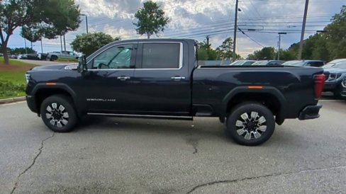 New 2025 GMC Sierra 2500 Denali w/ Denali Reserve Package image 6