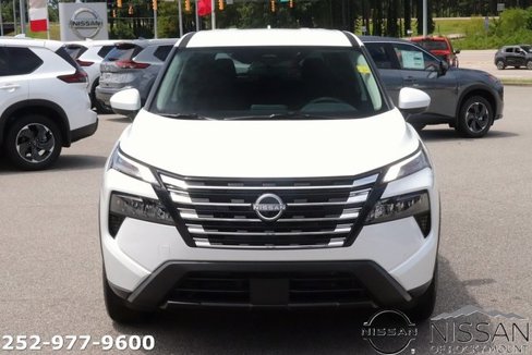 New 2026 Nissan Rogue SV image 2