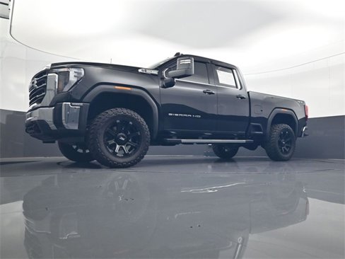 Used 2025 GMC Sierra 2500 SLE w/ SLE Value Package; image 21