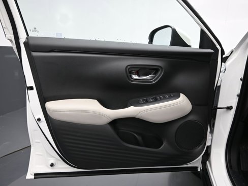New 2026 Honda HR-V LX image 30
