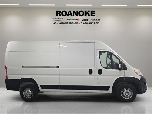 Used 2025 RAM ProMaster 2500 w/ Convenience Group image 7