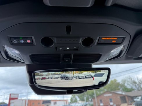New 2026 GMC Hummer EV SUV w/ LPO, Dark Essentials Package image 25