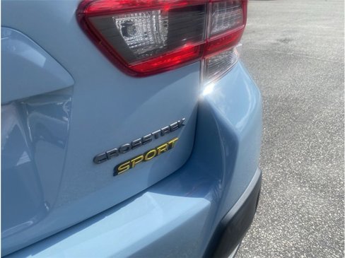 Used 2021 Subaru Crosstrek 2.5i Sport w/ Moonroof Package image 36