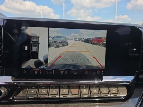 Used 2024 Chevrolet Silverado 1500 ZR2 w/ Technology Package image 14