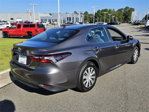 Used 2023 Toyota Camry LE image 12
