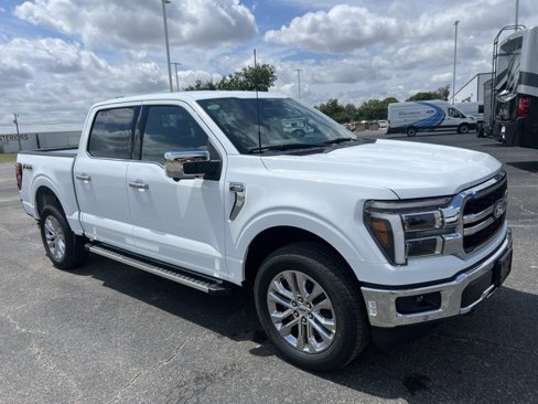 New 2025 Ford F150 Lariat image 2