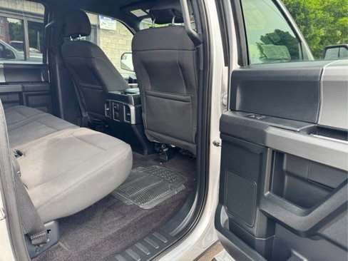 Used 2016 Ford F150 XLT w/ Equipment Group 302A Luxury image 25