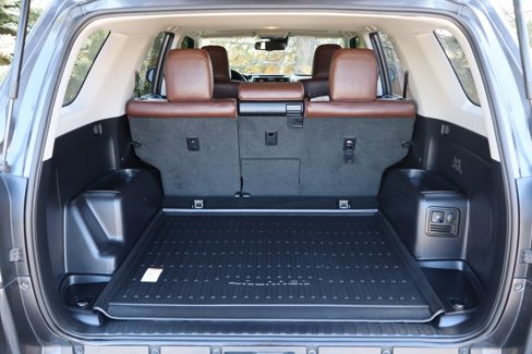 Used 2021 Toyota 4Runner Limited image 14