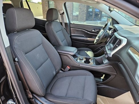 Certified 2023 GMC Acadia SLE w/ Driver Convenience Package image 8