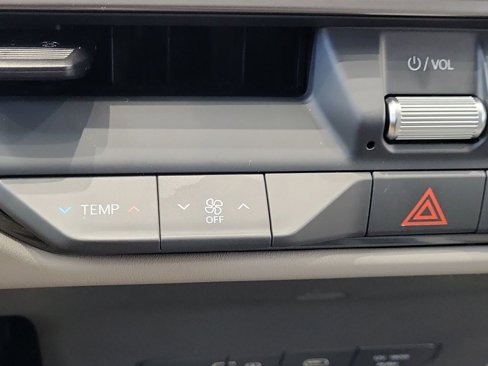 New 2026 Kia EV9 Wind image 19