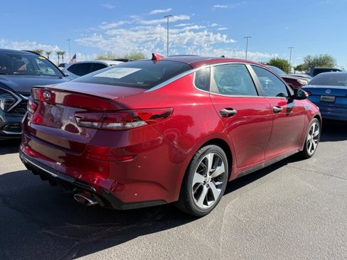 Certified 2019 Kia Optima S image 4