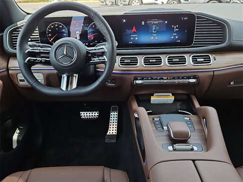 New 2025 Mercedes-Benz GLS 450 4MATIC image 18