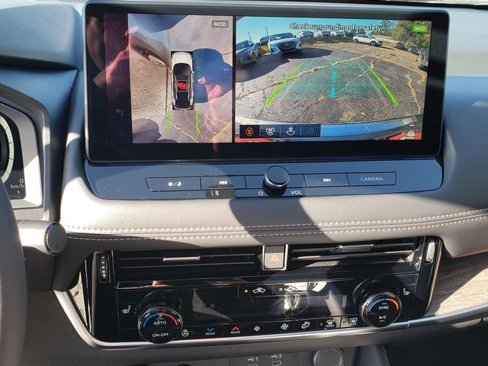 New 2026 Nissan Rogue Platinum image 21