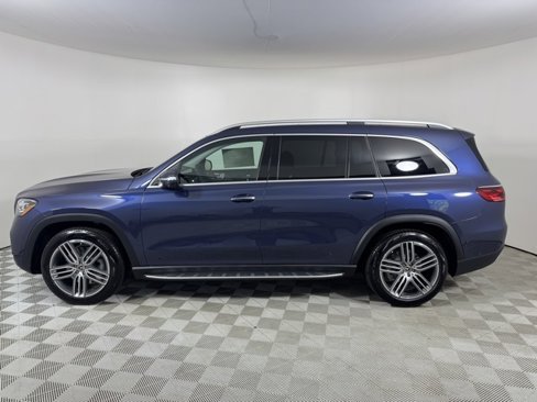New 2026 Mercedes-Benz GLS 450 4MATIC image 4