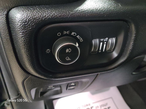 Used 2019 RAM 1500 Laramie image 25