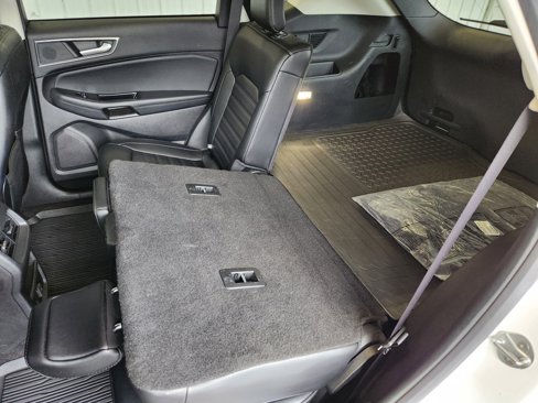 Used 2019 Ford Edge SEL w/ Equipment Group 201A image 23