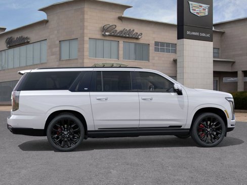 New 2025 Cadillac Escalade ESV Sport Platinum w/ LPO, ONYX Package image 5