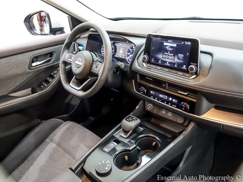 Used 2023 Nissan Rogue SV image 29