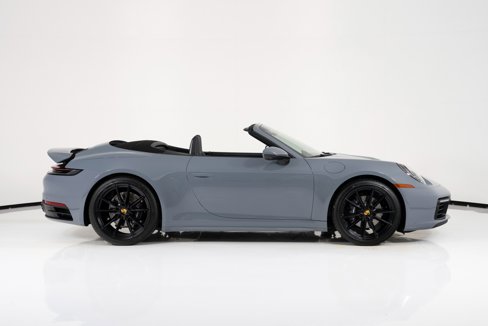 Used 2024 Porsche 911 Carrera image 2