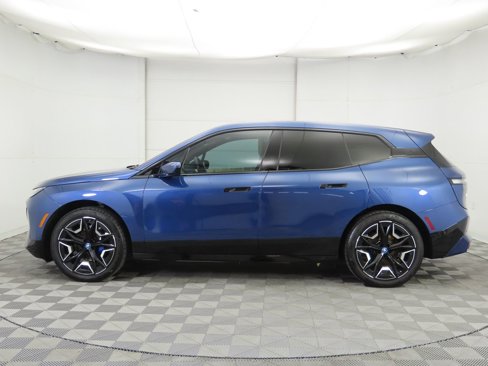 Certified 2025 BMW iX xDrive50 w/ Premium Package image 8