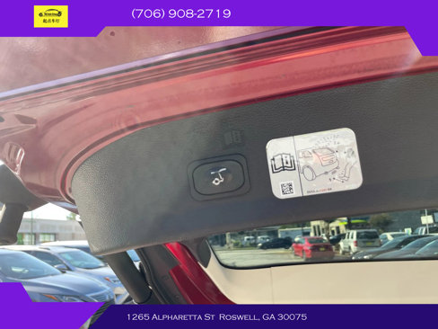 Used 2017 Ford Escape Titanium image 10