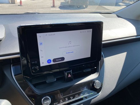 Used 2025 Toyota Corolla Hybrid Sedan image 18