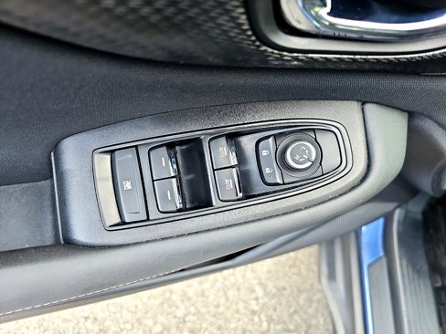 Used 2020 Subaru Outback Premium image 15