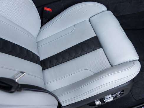 Used 2025 BMW X6 M Competition w/ Executive Package image 46