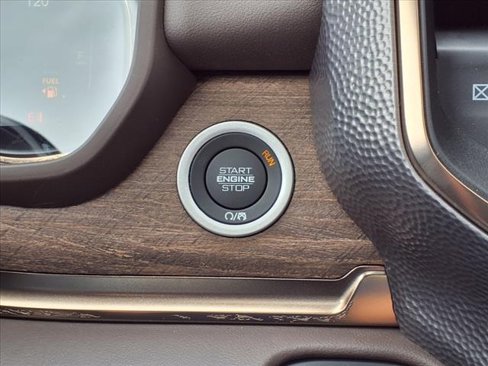 New 2025 RAM 1500 Limited image 18