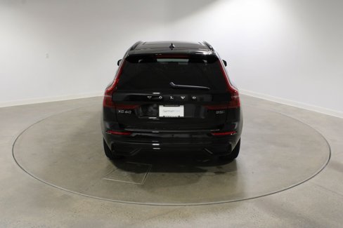 New 2026 Volvo XC60 B5 Core w/ Protection Package Premier image 4