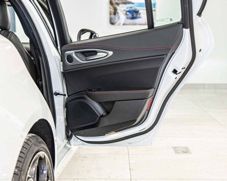 New 2025 Alfa Romeo Giulia AWD image 42