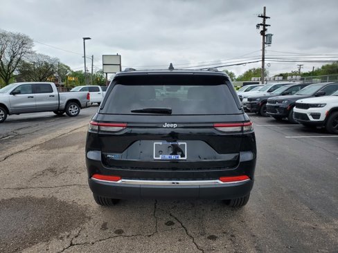 New 2025 Jeep Grand Cherokee Limited 4xe image 4