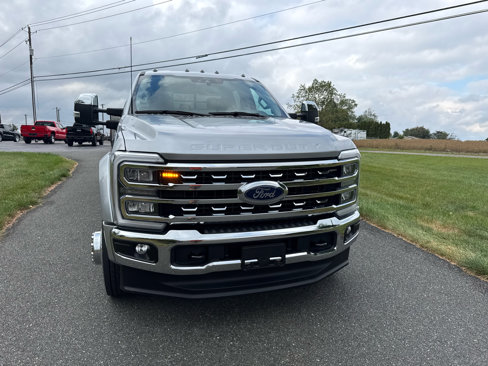 Used 2024 Ford F450 Lariat w/ Snow Plow Prep Package image 7
