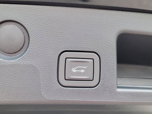 New 2026 Chevrolet Equinox RS w/ Convenience Package III image 5