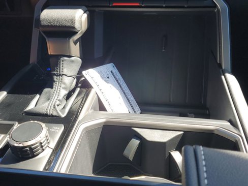 New 2026 Toyota Tundra Limited image 27