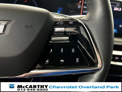 Used 2023 Cadillac Lyriq 2WD image 18