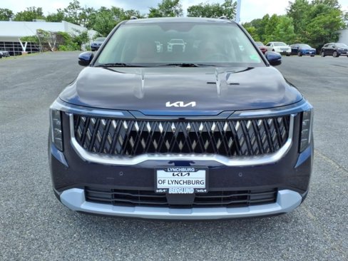 New 2026 Kia Carnival EX image 9