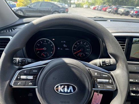 Used 2022 Kia Sportage LX image 26