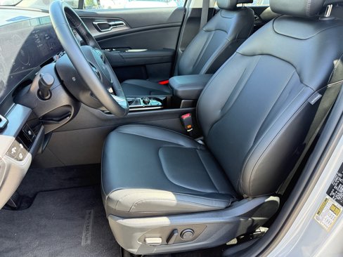 Certified 2025 Kia Sportage SX image 11