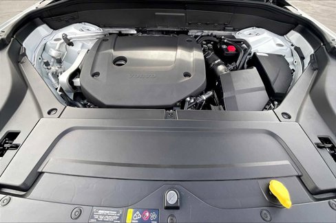 New 2026 Volvo XC90 B6 Plus w/ Protection Package Premier image 13