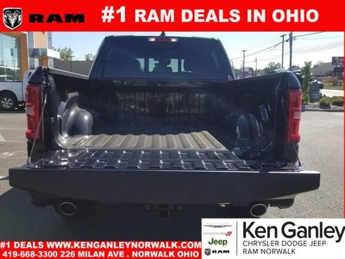 New 2026 RAM 1500 4x4 Crew Cab image 7