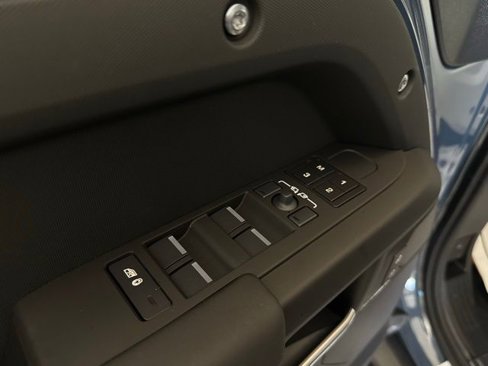 New 2026 Land Rover Defender 110 S image 24