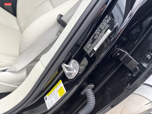 Used 2025 Volvo XC90 B5 Plus w/ Protection Package Premier image 22