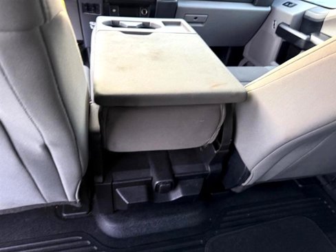 Used 2017 Ford F250 XL w/ Power Equipment Group image 39