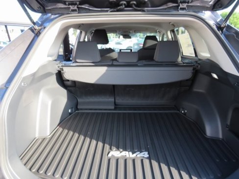 New 2025 Toyota RAV4 LE image 19