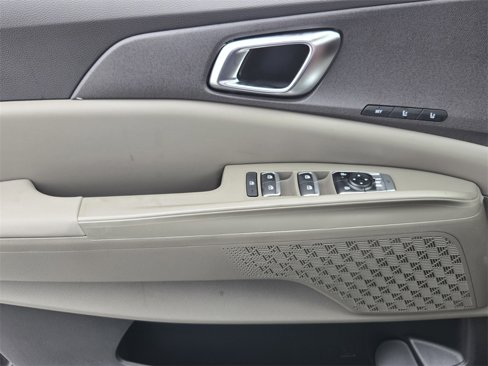 New 2026 Kia Carnival EX image 14