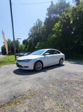 Used 2015 Chrysler 200 C w/ Navigation & Sound Group I image 24