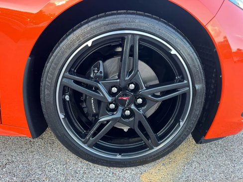 Used 2021 Chevrolet Corvette Stingray Preferred Cpe w/ 2LT image 17