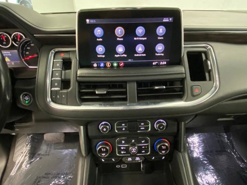 Used 2021 Chevrolet Suburban LT image 26