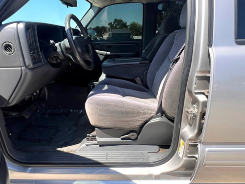 Used 2006 Chevrolet Silverado 1500 LS image 48